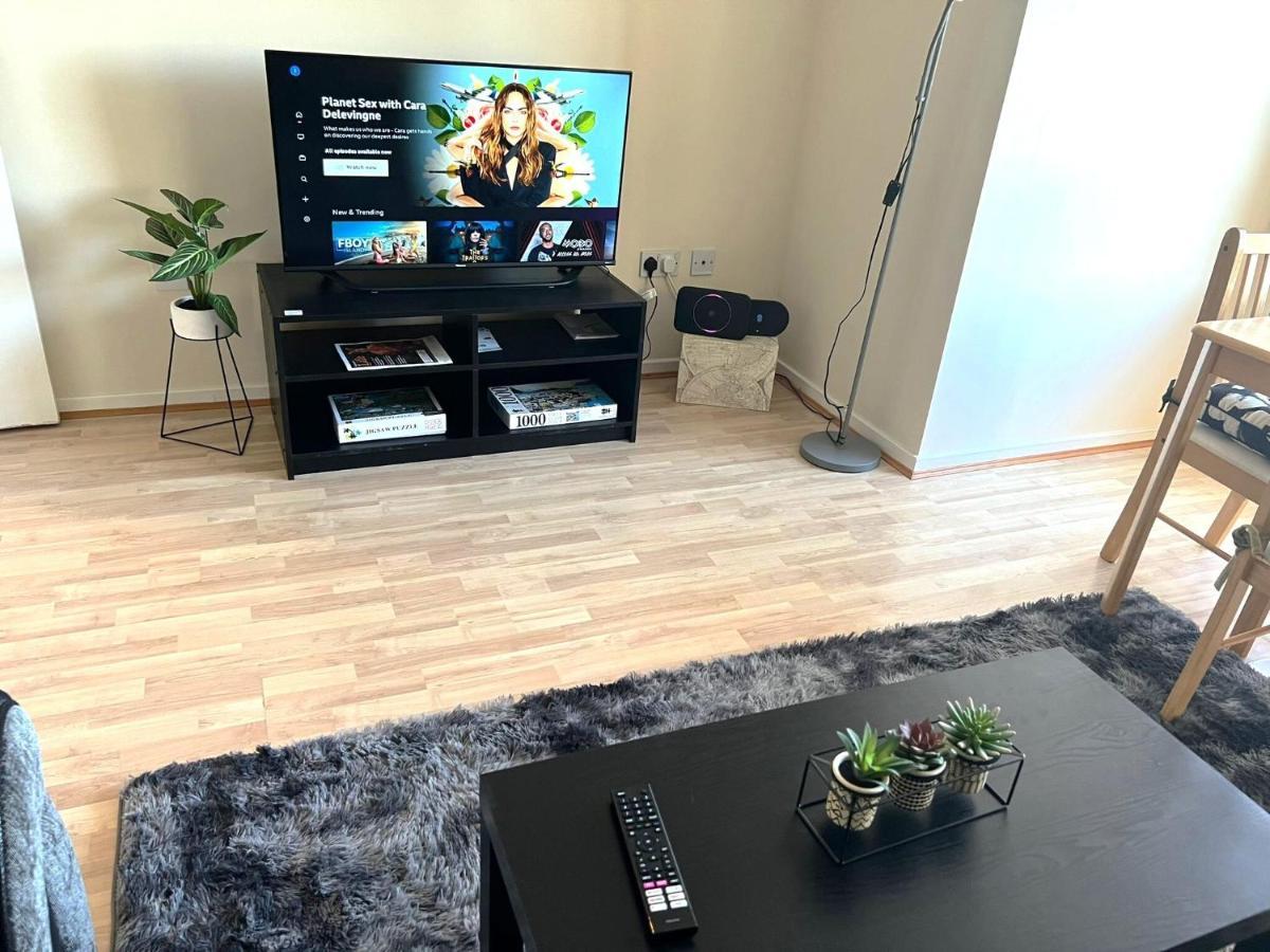 Stunning 1 Bed Apt With Views Of The Shard & Eye Appartamento *
